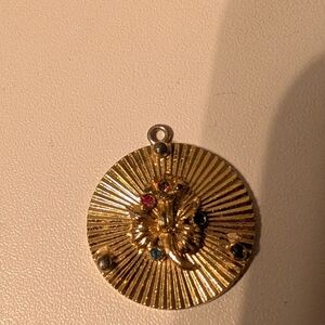 Vintage Gold Charm Pendant Flower Clover